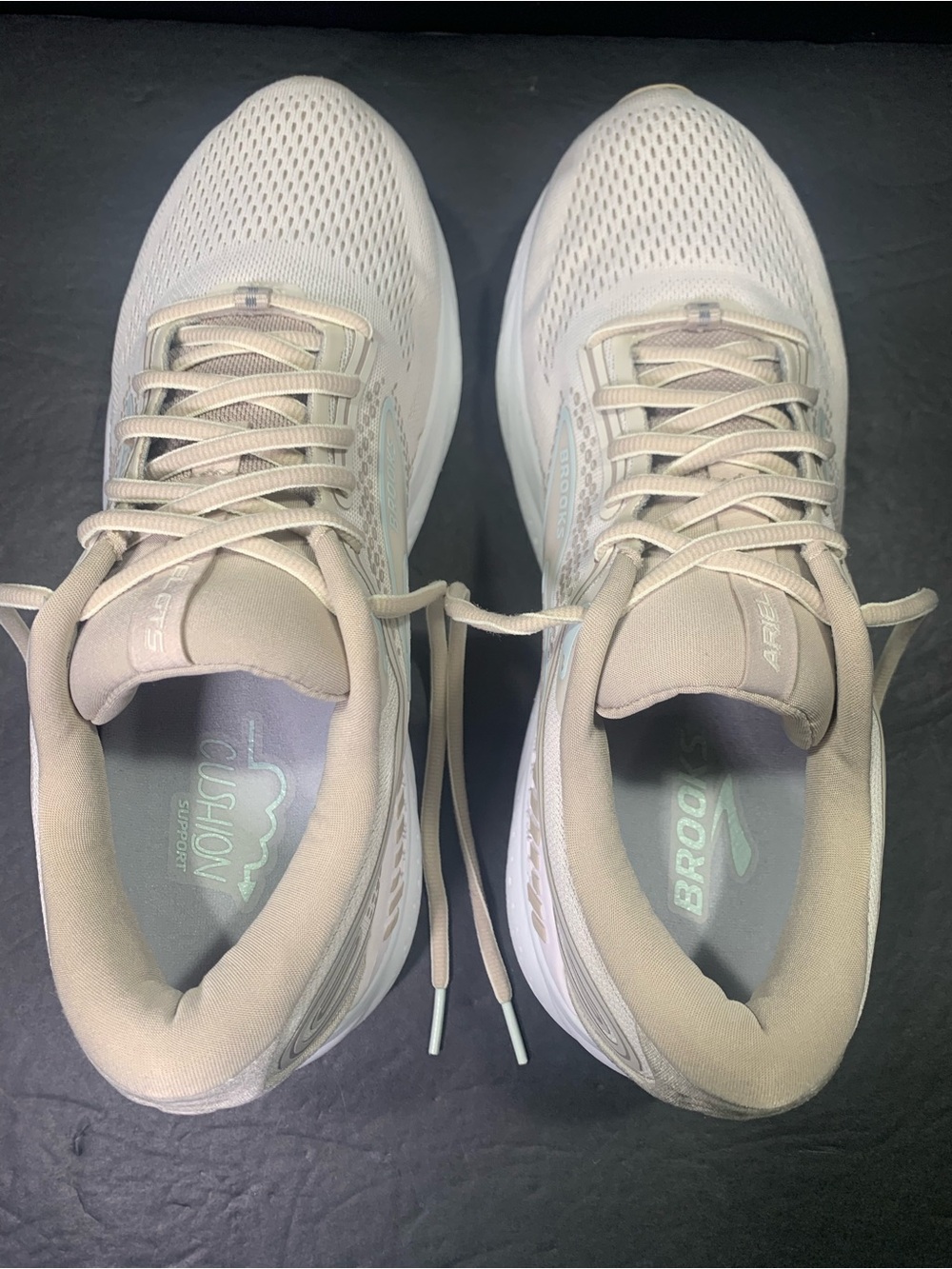 Brooks Ariel GTS 23 Tan Gray Women’s Running Walking Sneakers Shoe Size- 11 - Picture 8 of 11